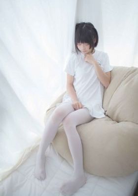 欧美萝莉女av_成人直接看